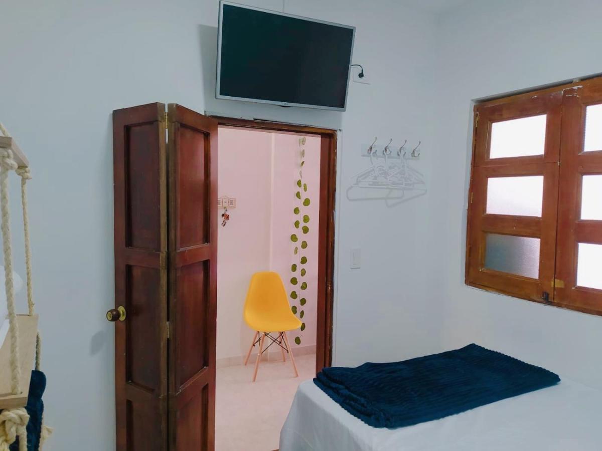Habitacion Privada En Jardin Cerca Al Parque Hotel Luaran gambar