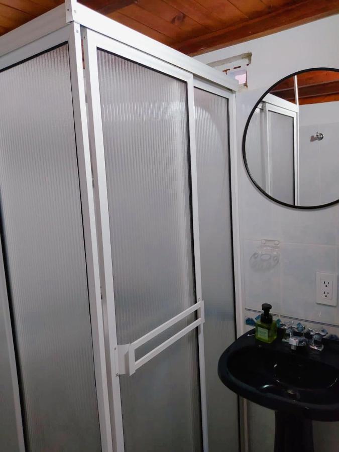 Habitacion Privada En Jardin Cerca Al Parque Hotel Luaran gambar